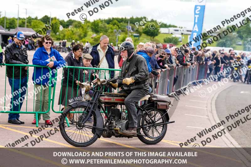 Vintage motorcycle club;eventdigitalimages;no limits trackdays;peter wileman photography;vintage motocycles;vmcc banbury run photographs